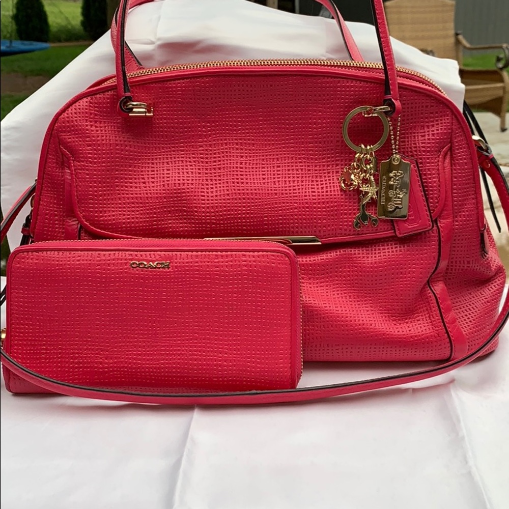 Authentic Coach purse & wallet